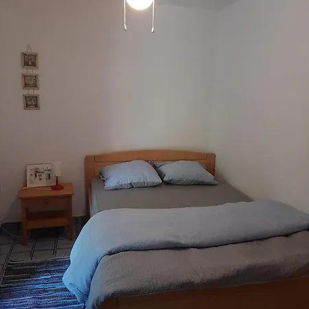 Holiday home Katia Grizane-Belgrad